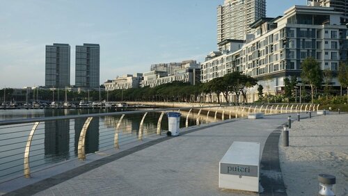 Гостиница Marina Puteri Harbour Johor by Perfect Host