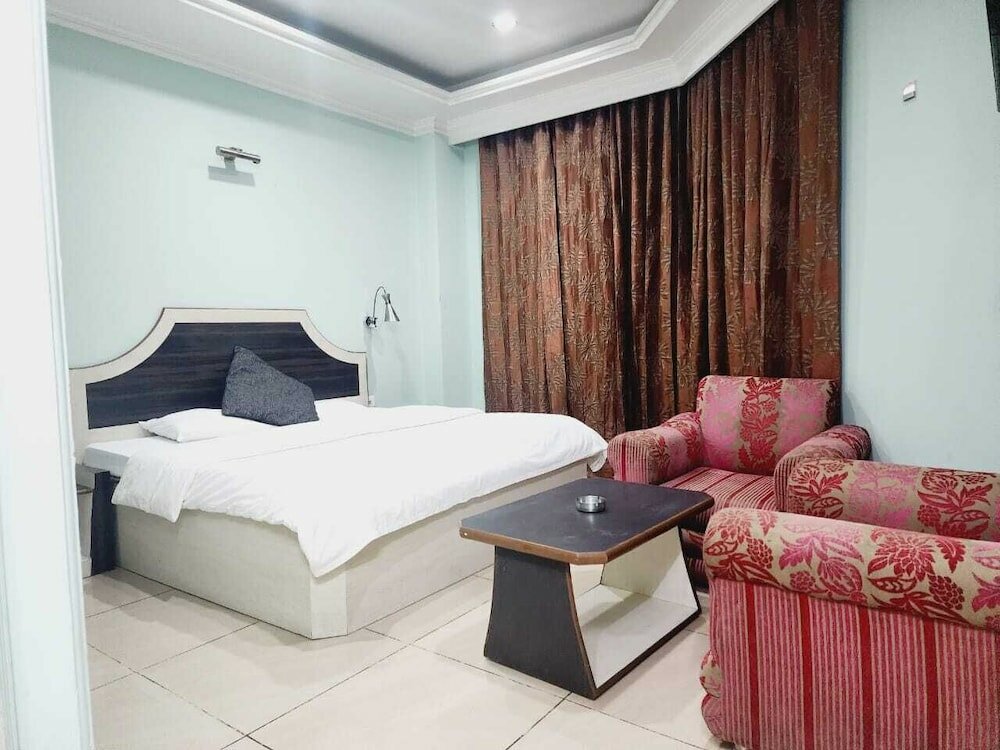 Фото Hotel Meridian Palace