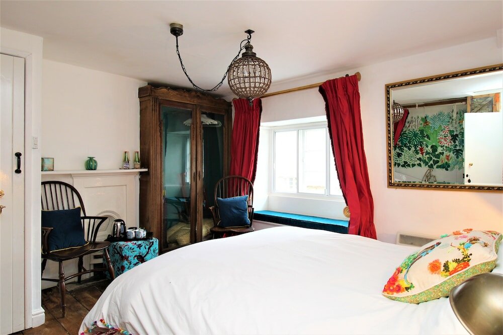 Фото Quintessential B&b