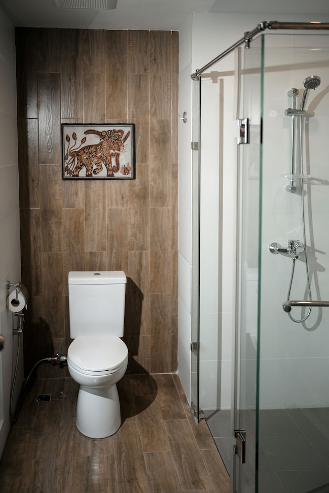 Фото The Rangoon Hotel