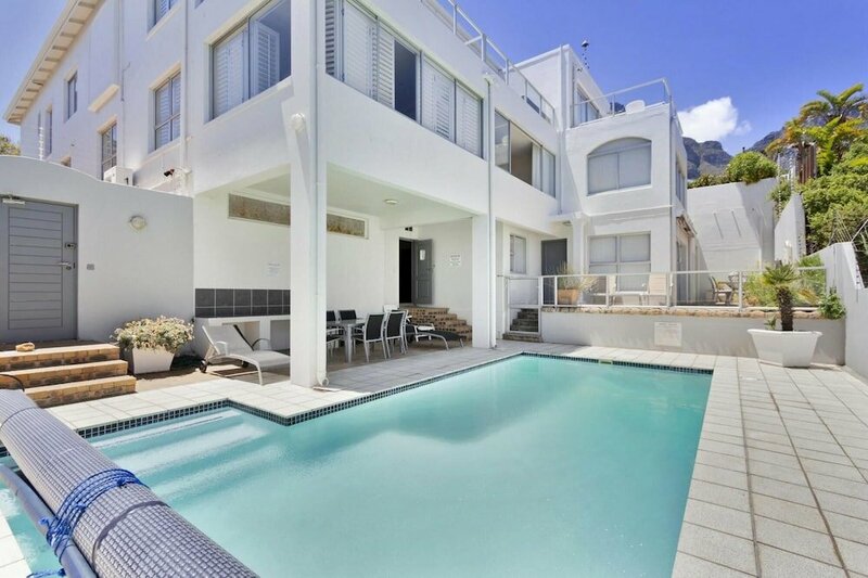 Гостиница Summer Place - Camps Bay в Кейптауне