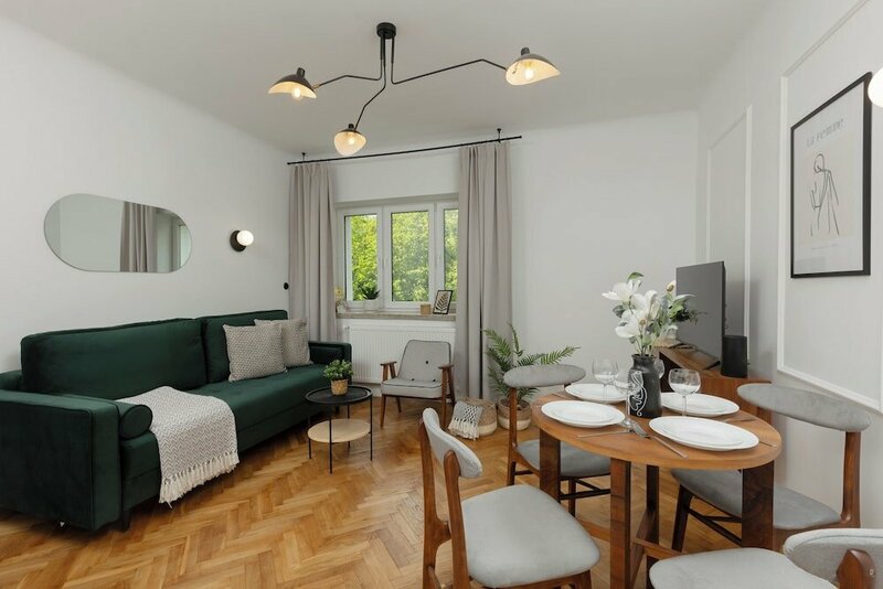 Гостиница Stylish Apartment Nowolipie by Renters в Варшаве