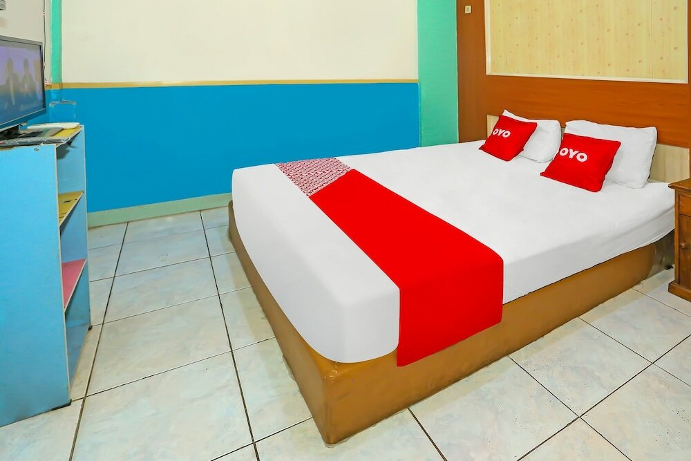 Фото Oyo 92469 Hotel Sahabat