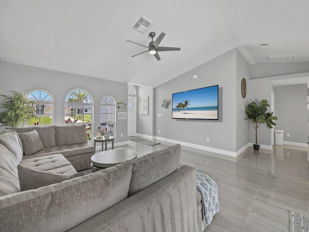 Фото Deja Blue Villa