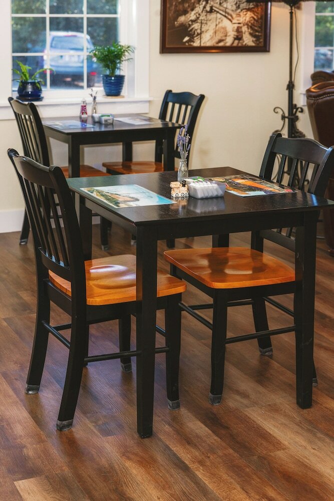 Фото Iron Horse Inn Bed & Breakfast