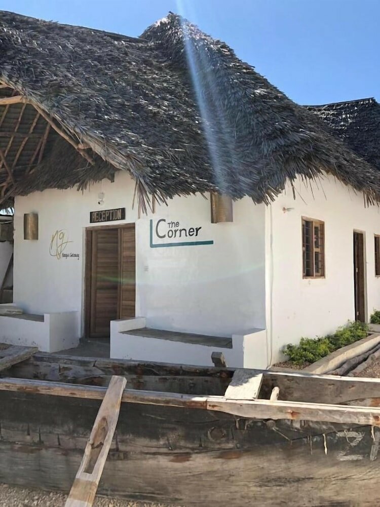 Фото Amaan Nungwi Hotel