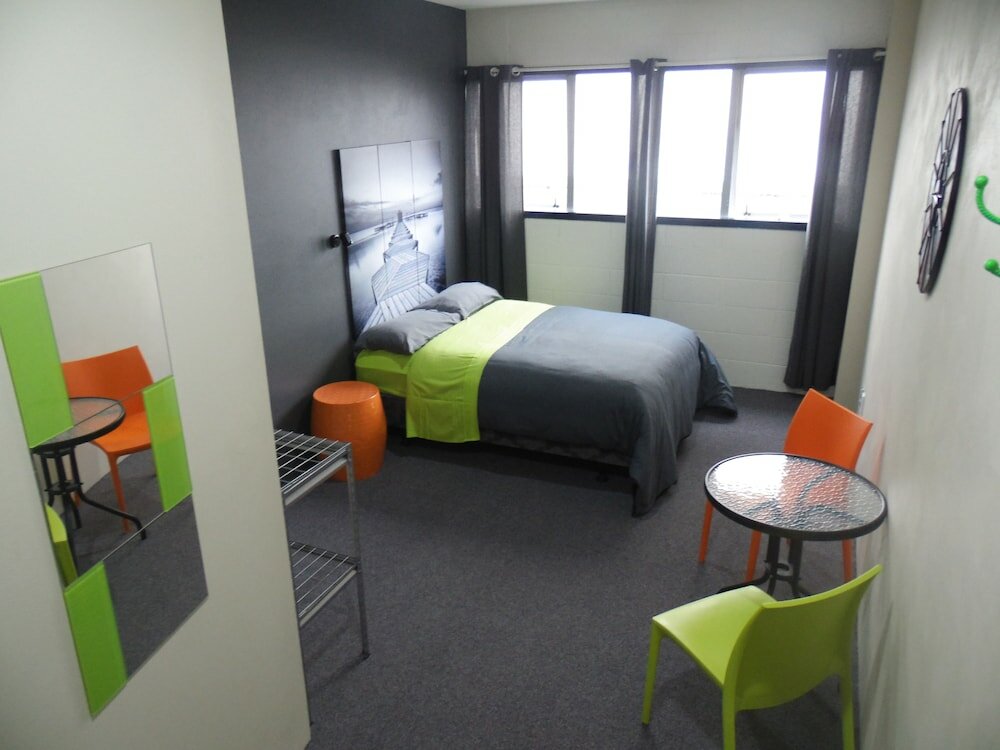 Фото Rock Solid Backpackers 