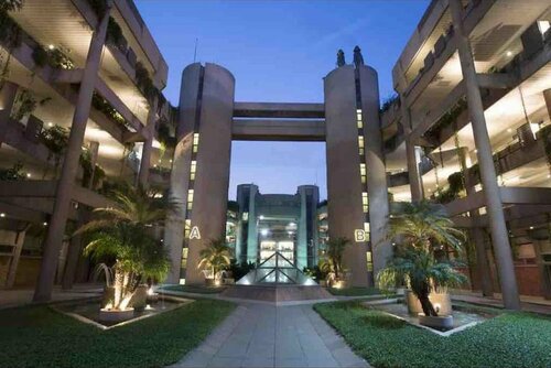 Гостиница Duplex Siwar, in a Deluxe Complex, Pool, 9 People в Джунии