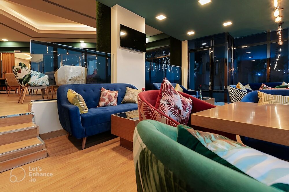 Фото Phoenicia Tower Hotel