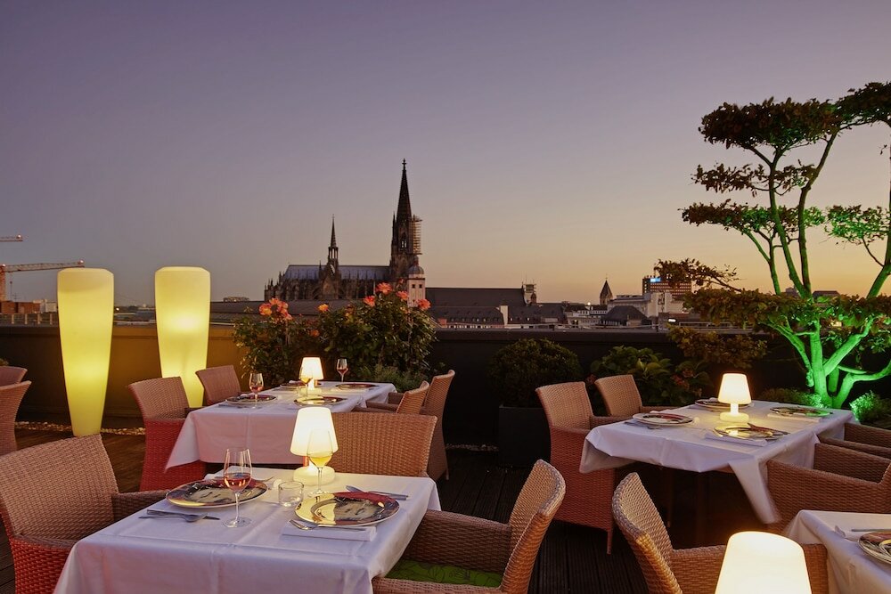 Фото Savoy Hotel