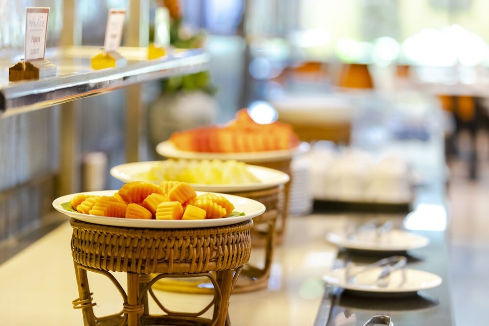 Фото Pinnacle Lumpinee Park Hotel