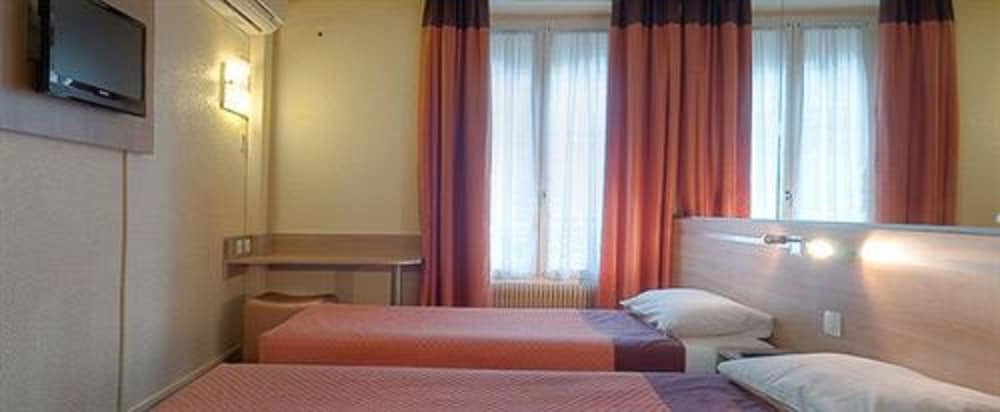 Фото Hôtel de France Quartier Latin