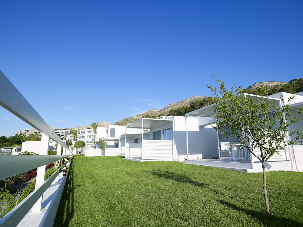 Фото Dimitra Beach Hotel & Suites