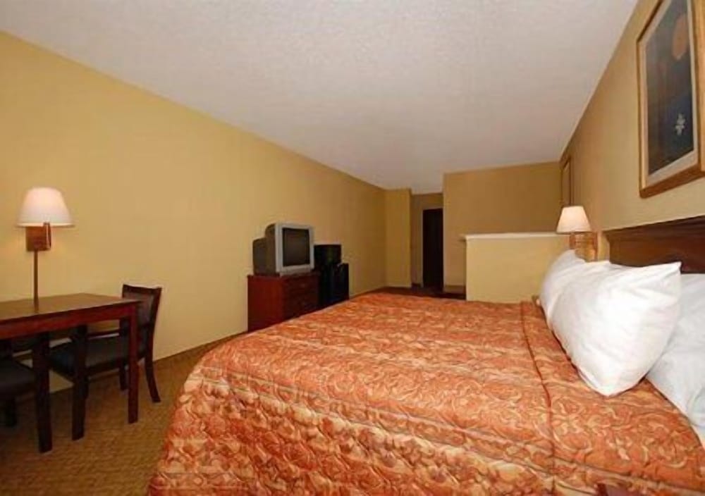 Фото Rodeway Inn