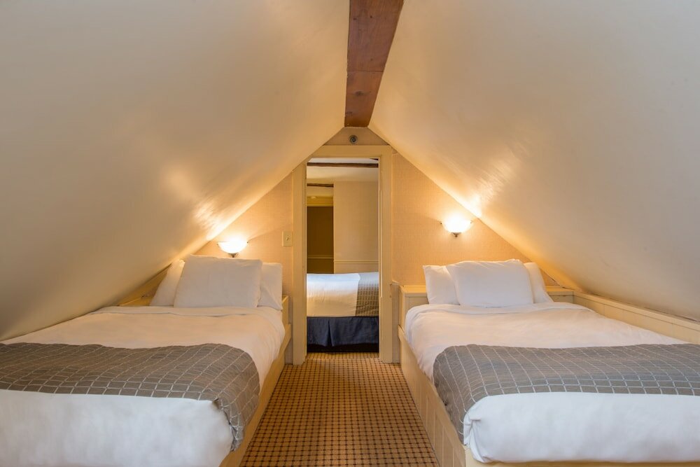 Фото The Wolfeboro Inn