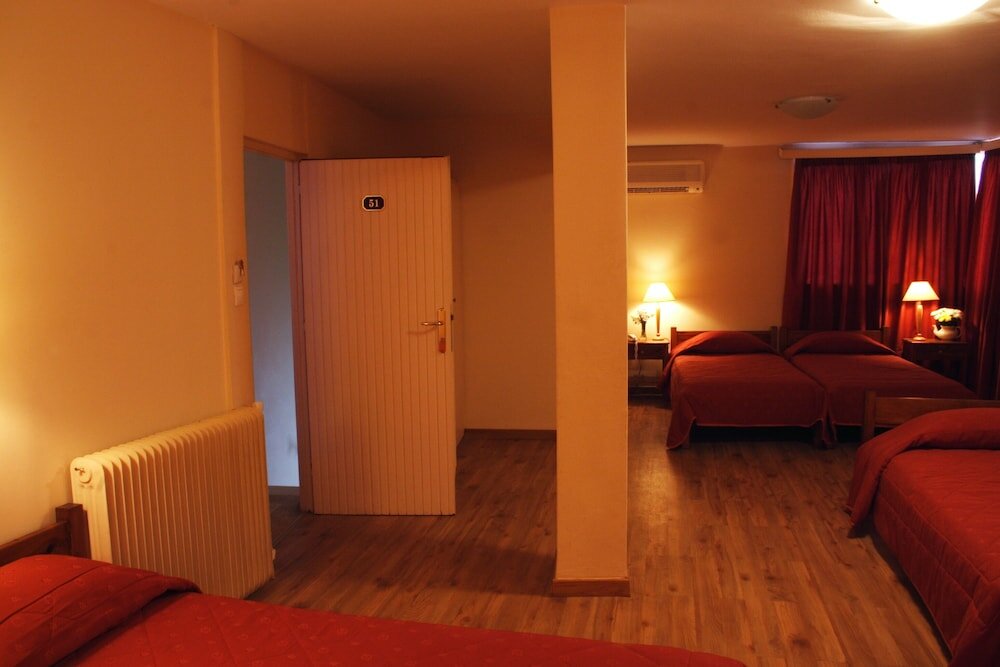 Фото Art Gallery Hotel