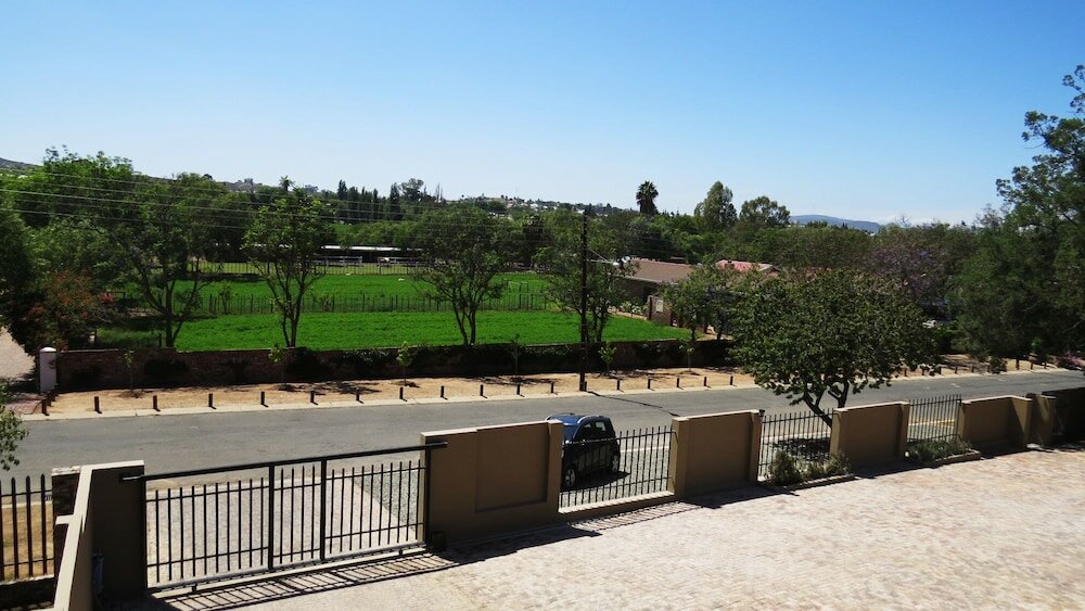 Фото 21 Klein Karoo Street