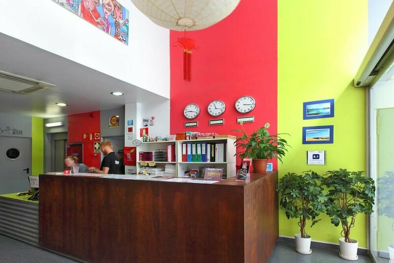 Гостиница HelloBCN Hostel в Барселоне