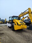 Tekhstroykontrakt (Ostuzheva Street, 45А), equipos de construcción de carreteras