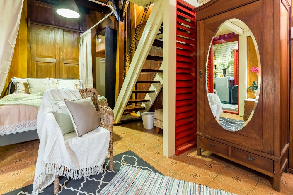 Фото Ellina's Staycation Classic House Kl