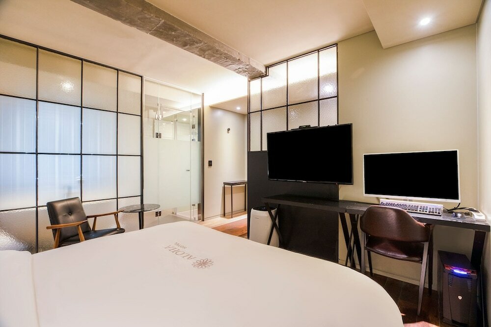 Фото Hanam Aloha Hotel