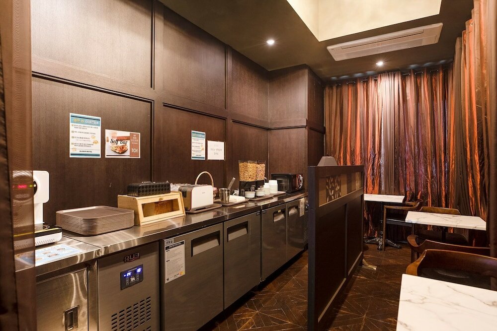 Фото Hanam Aloha Hotel