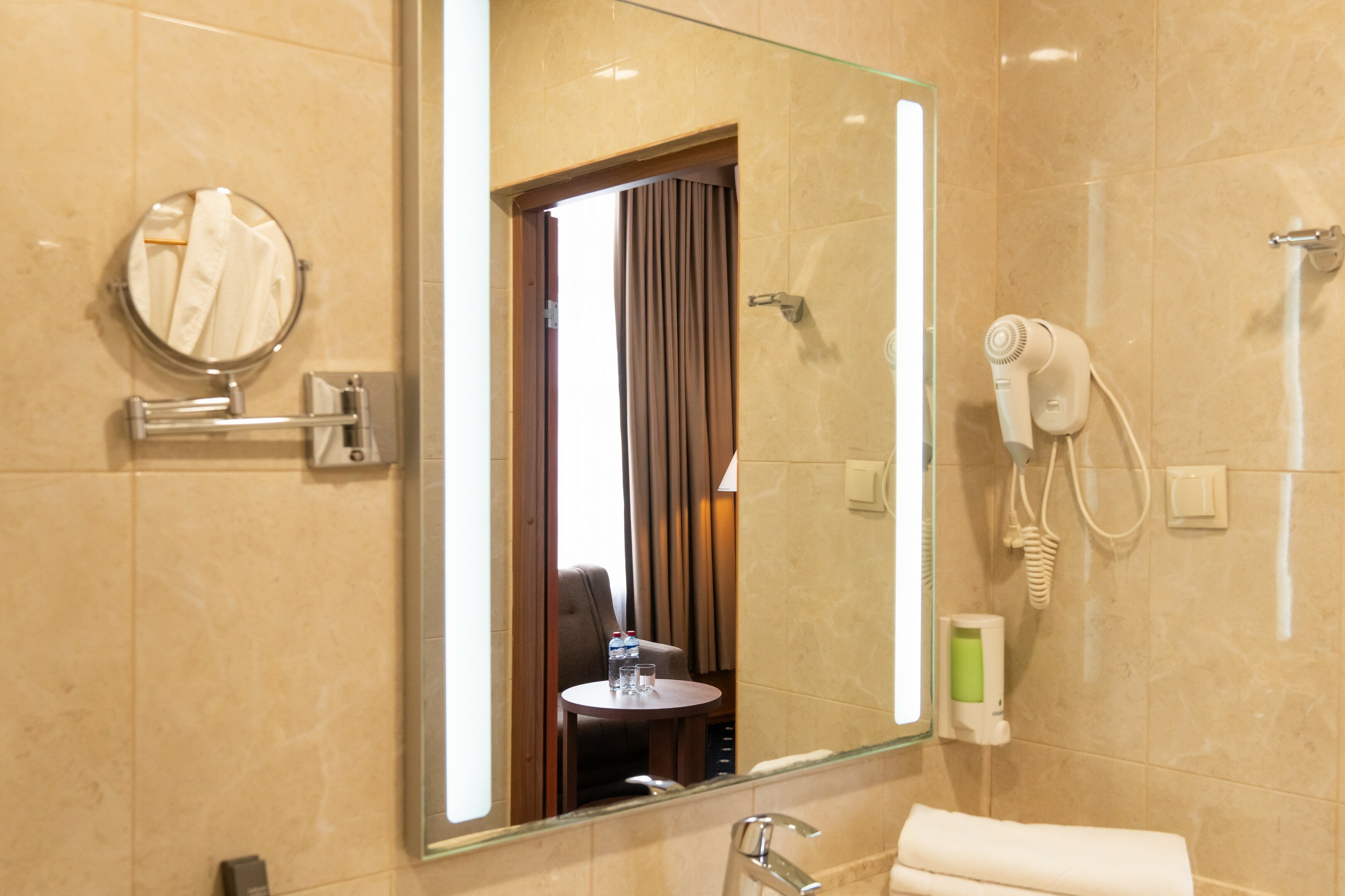 Фото Central City