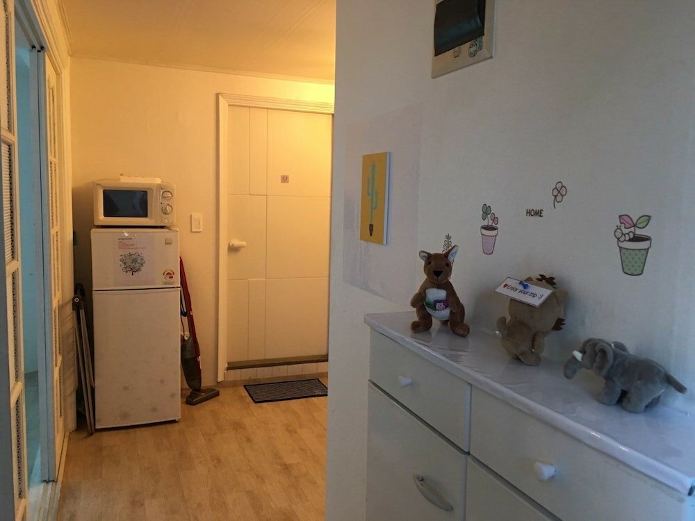 Фото Kiki House 2 Hongdae Stn