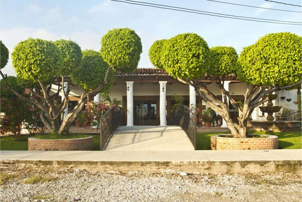 Фото отеля 4