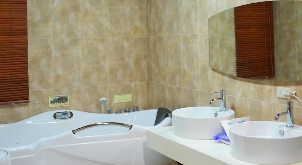 Фото Cao Ling Jiao Villa