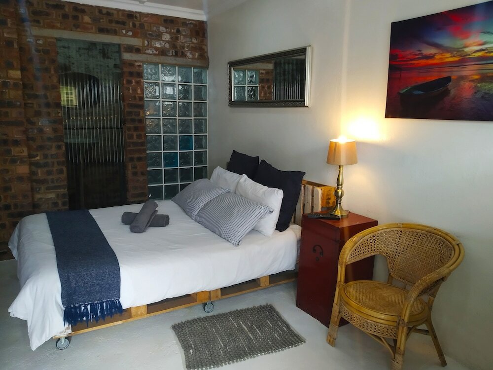 Фото Cottage Guesthouse