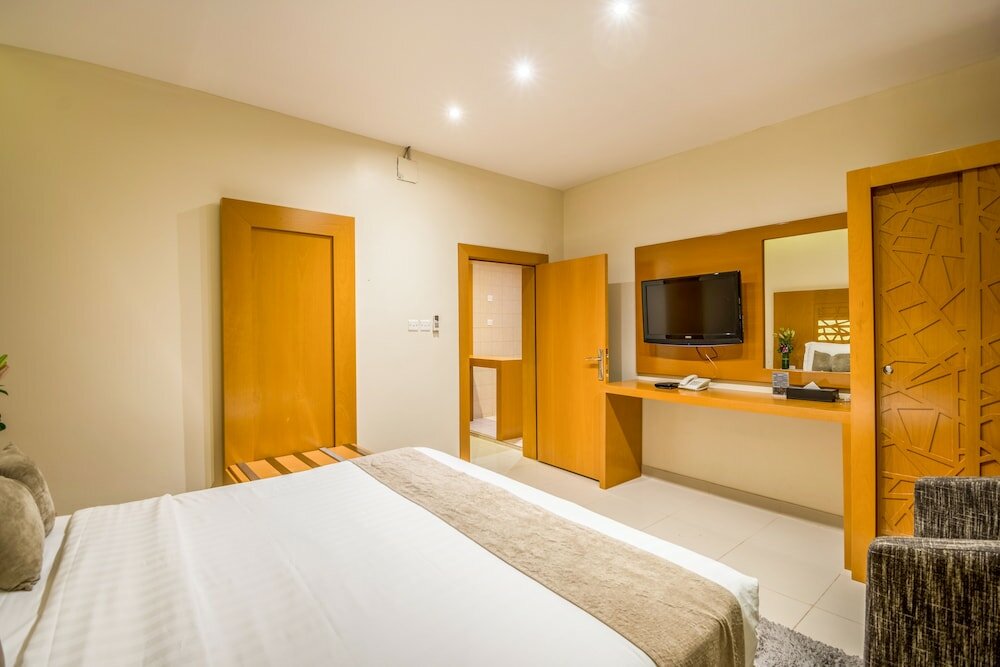 Фото Nayyara Specialist