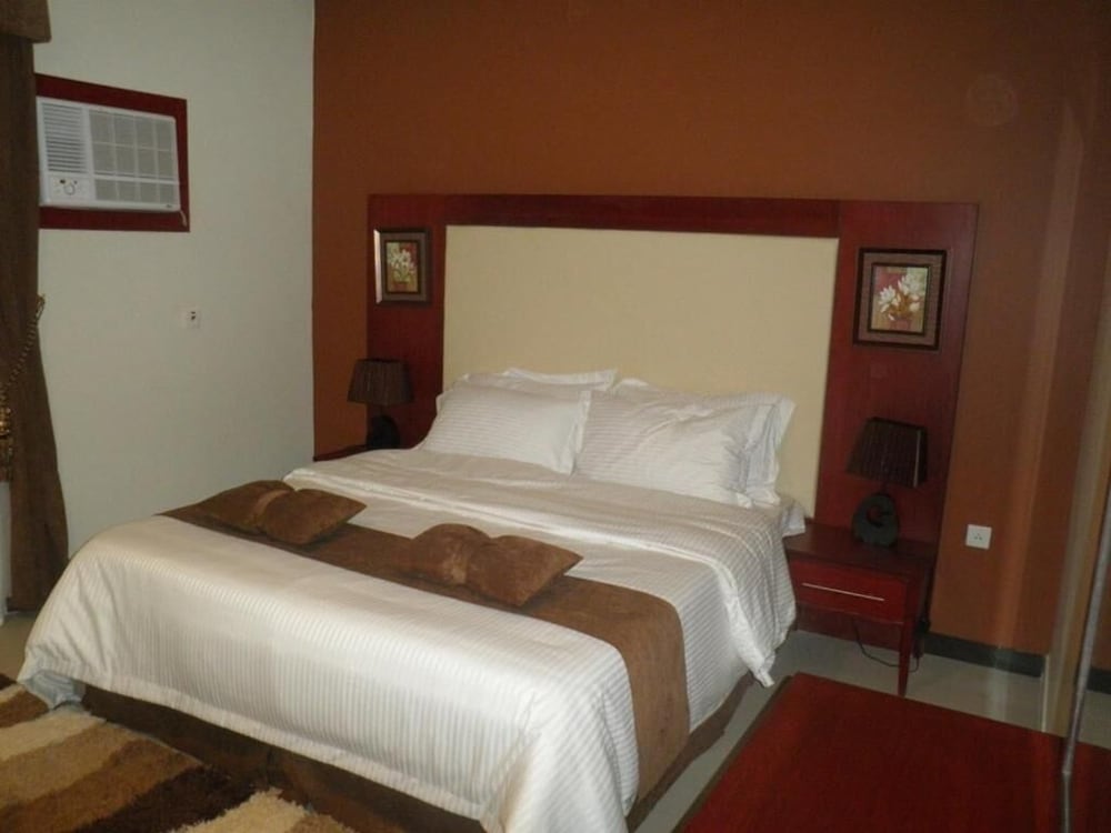 Фото AlMuhaidb Nadwaa Aparthotel