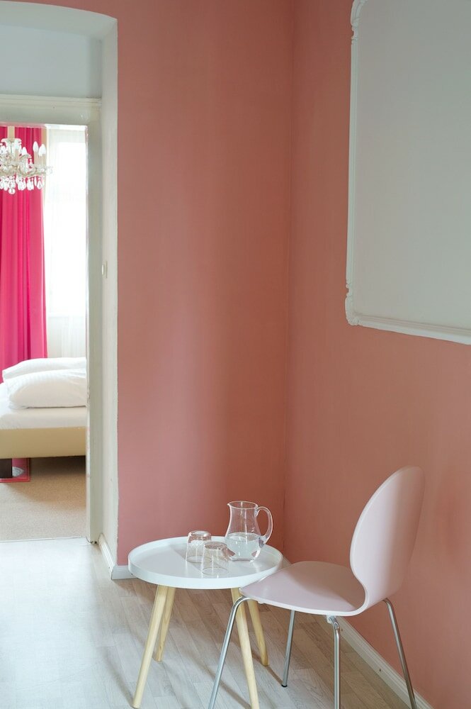 Фото Fink Low Budget Rooms