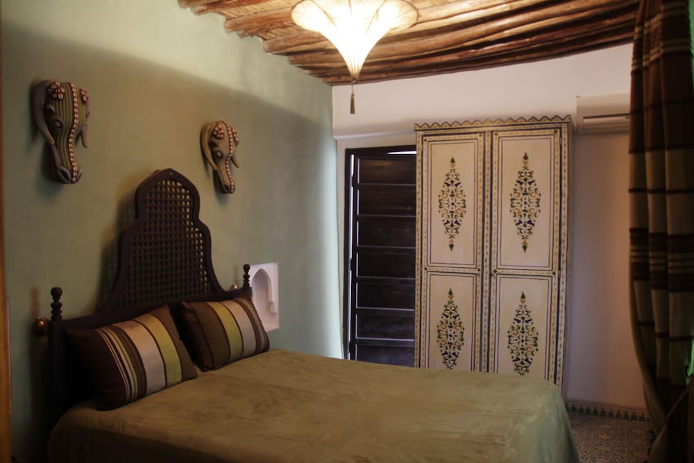 Фото Riad Miliana