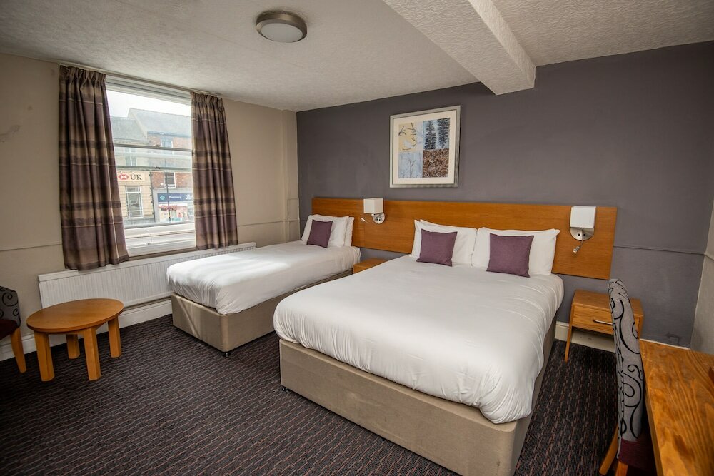 Фото The George Inn