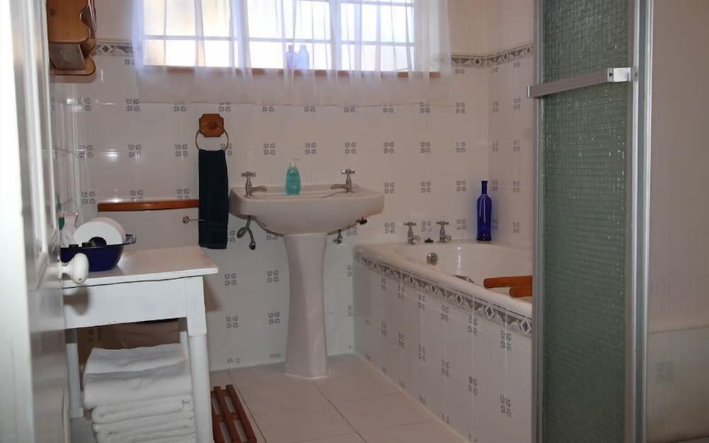 Фото Buiten Verwagten Guest House