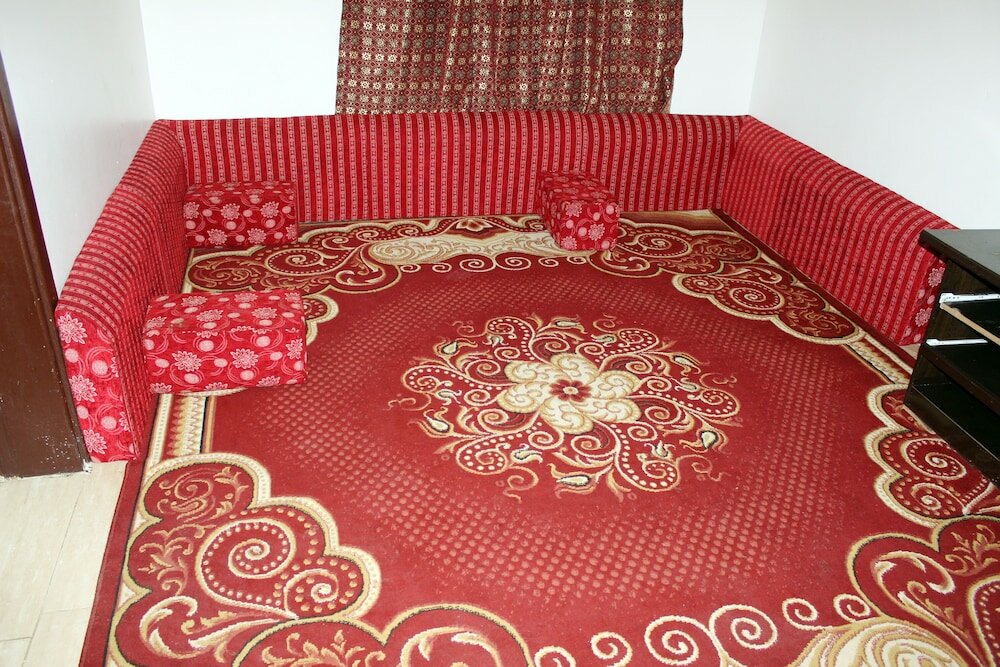 Фото Al Eairy Furnished Apartments Qassim 1