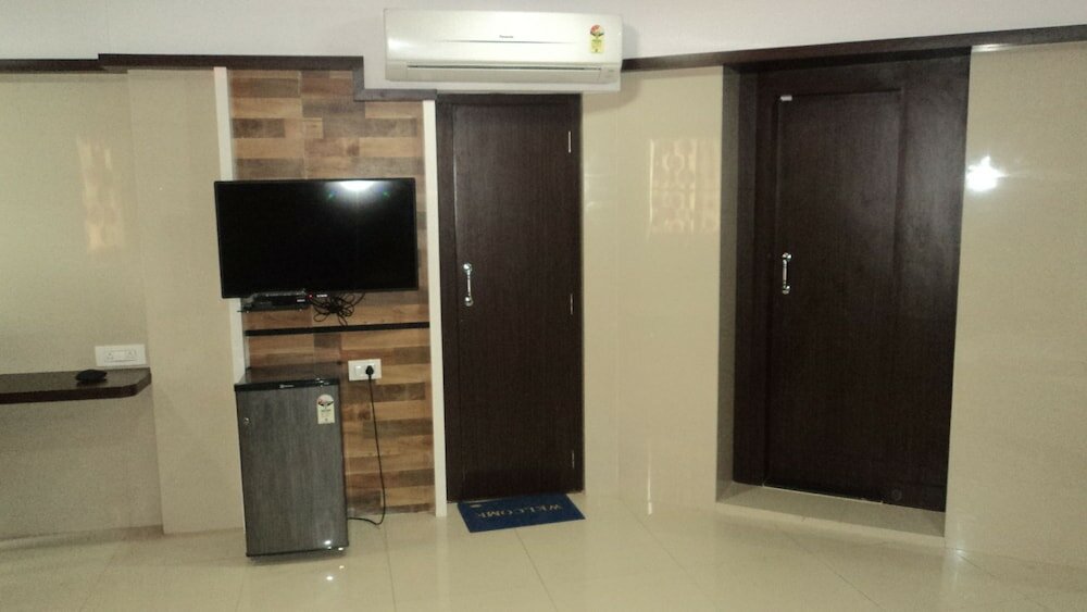 Фото Hotel Celeste Colaba