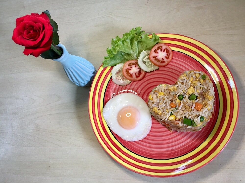 Фото City Central Inn