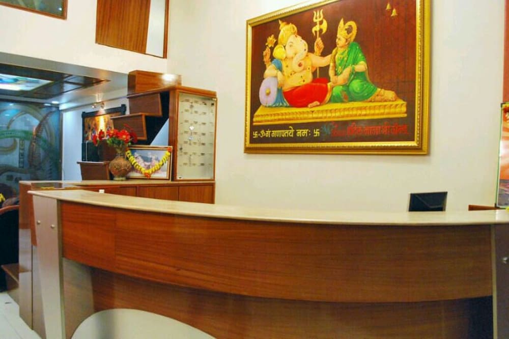 Фото Hotel Nanashree Grand