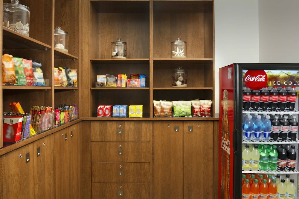 Фото Four Points by Sheraton Virginia Beach Oceanfront