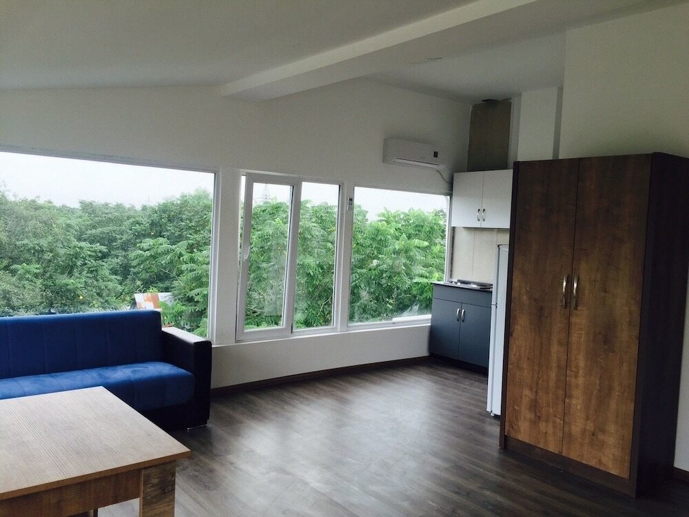 Фото Bsg Rustaveli 184