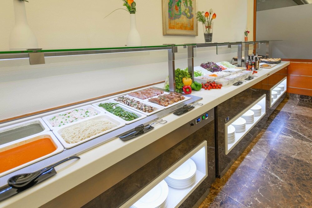 Фото Hotel & Aparthotel Cosmos