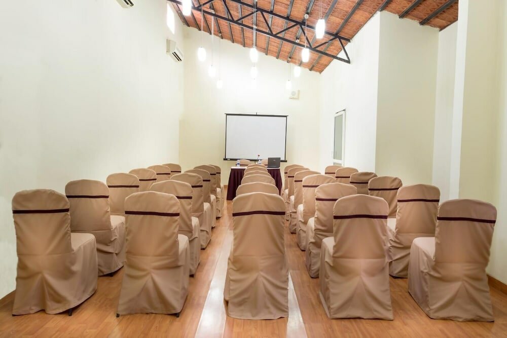 Фото Hm Suites & Studios Bangalore