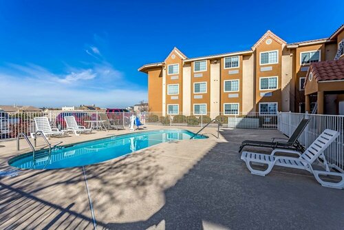 Гостиница Quality Inn & Suites El Paso I-10