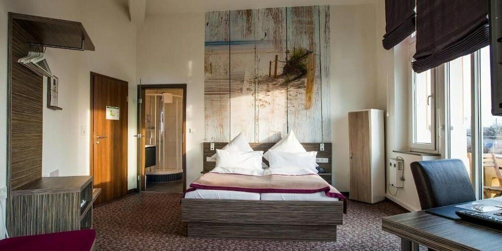 Фото Hotel Das Kronprinz