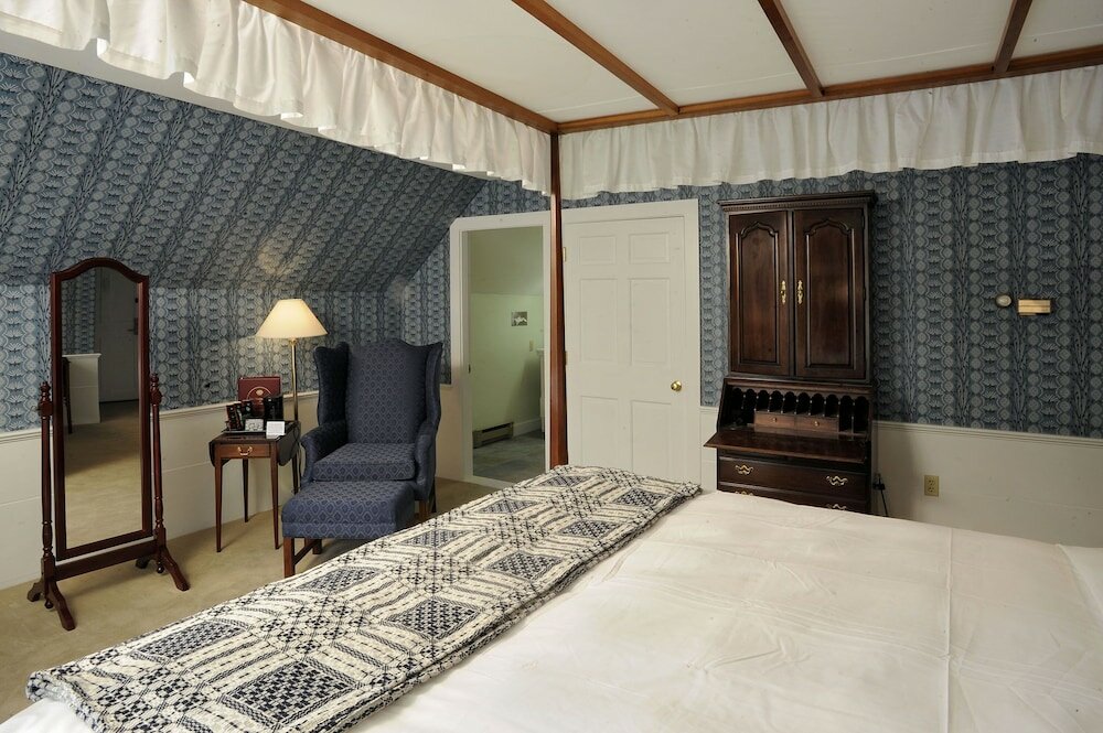 Фото Old Sturbridge Inn and Reeder Family Lodges