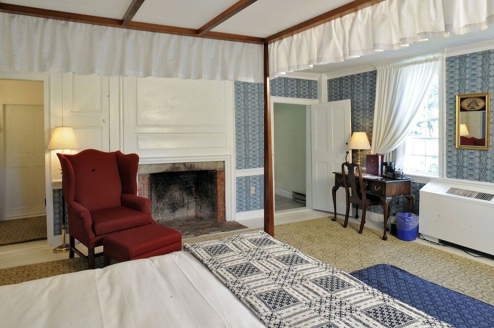 Фото Old Sturbridge Inn and Reeder Family Lodges