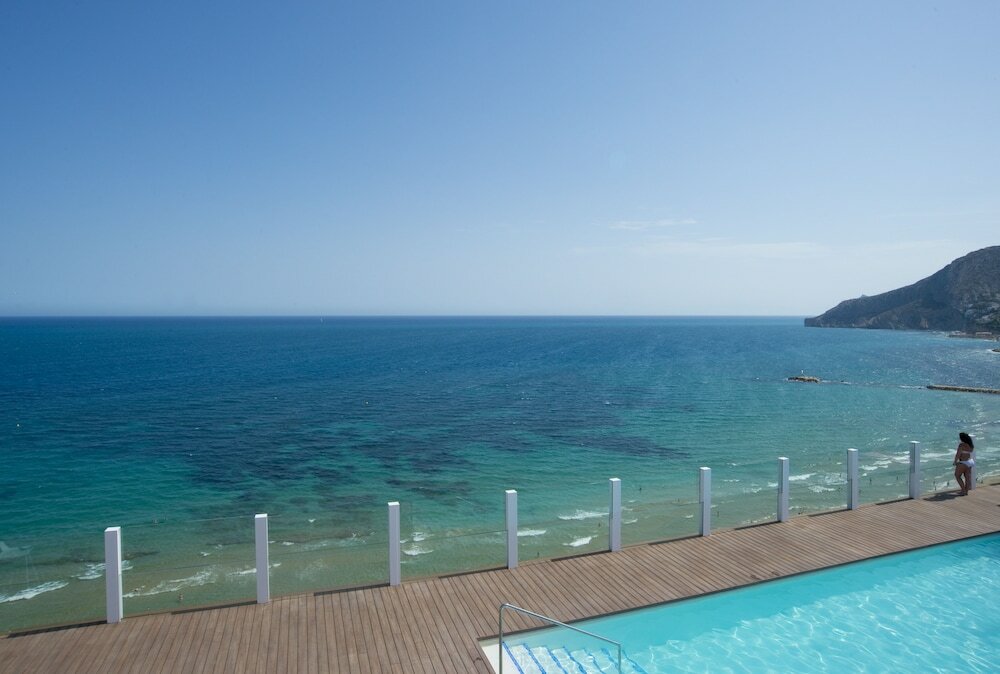 Фото Hotel Bahía Calpe by Pierre & Vacances